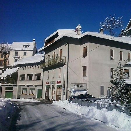 Locanda Marconi Hotell Craveggia Exteriör bild