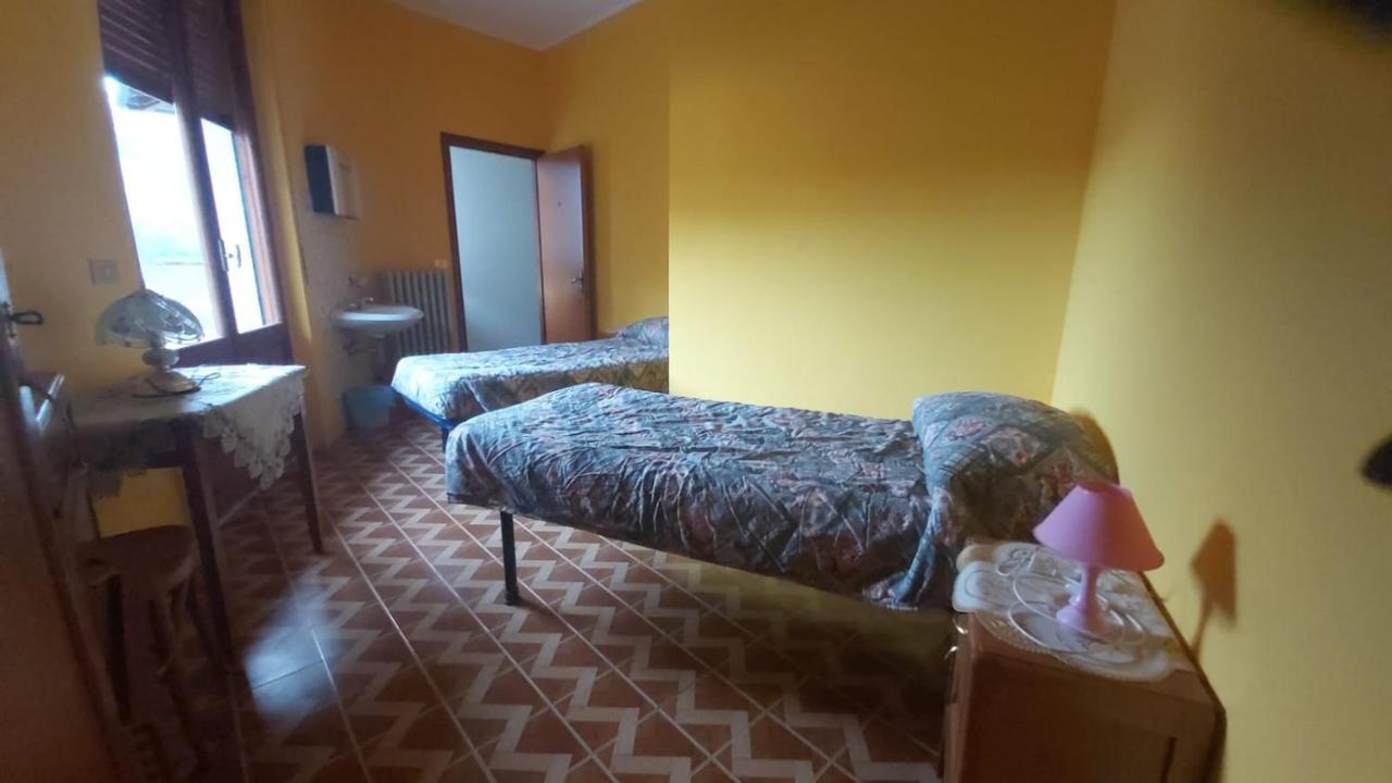 Locanda Marconi Hotell Craveggia Exteriör bild